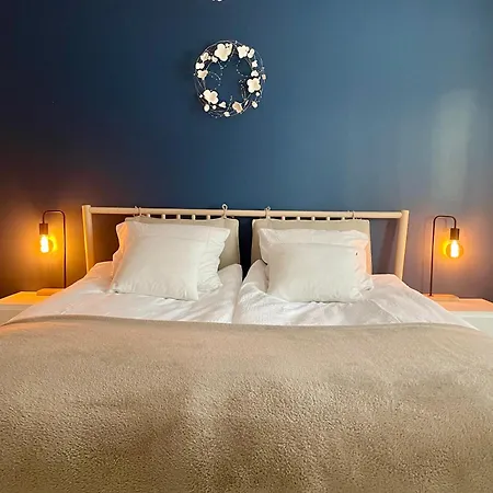 Cozy Two-room Near The Center *